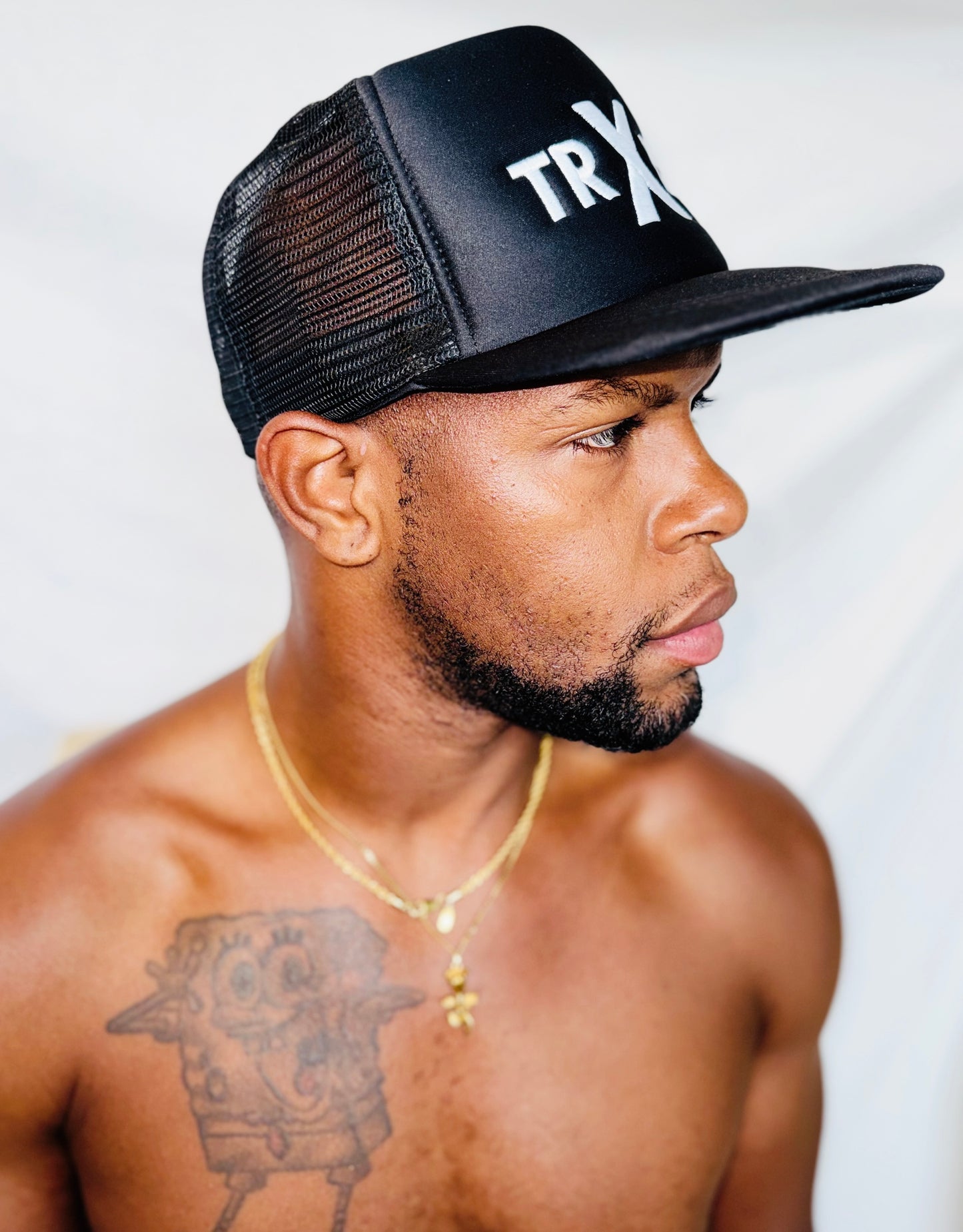 BASICS SPORTS SNAPBACK CAP
